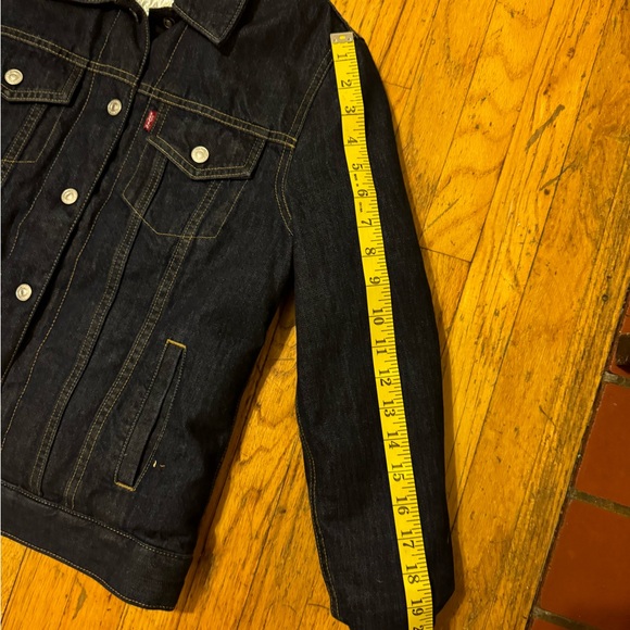 New (used once for 40 min dawn filed reversible Levi's winter jacket Size S - Picture 12 of 12
